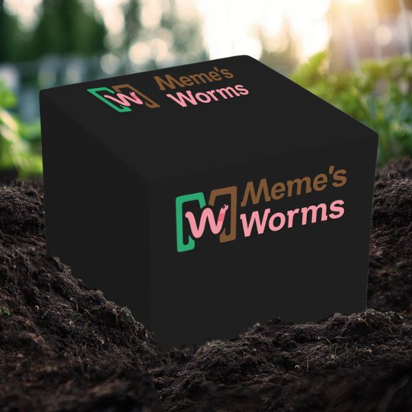 Living Material + Red Wiggler Composting Worms Eisenia andrei - Rustic Threads Farm